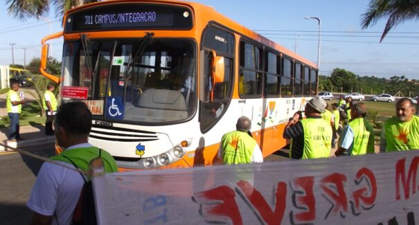 Greve dos técnico-administrativos já afeta serviços na UFMA