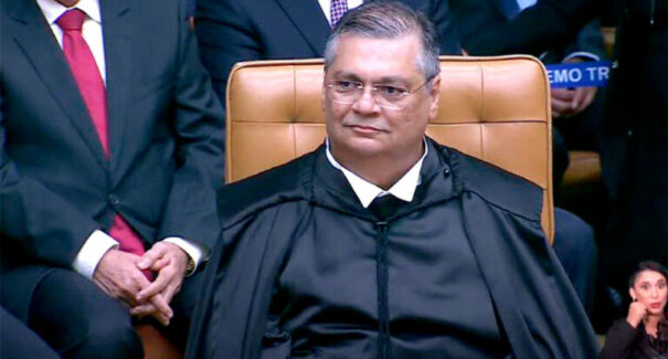 Flávio Dino, do STF, suspende escolha de novo conselheiro do TCE/MA