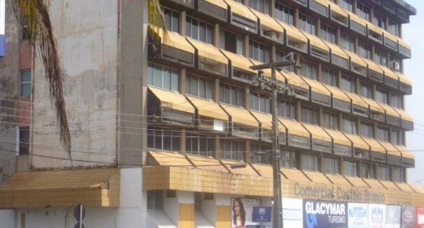 Justiça obriga Município de São Luís a tornar acessível calçada de prédio comercial
