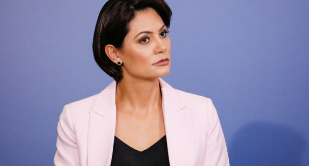 Assembleia Legislativa do MA rejeita concessão de medalha a Michelle Bolsonaro