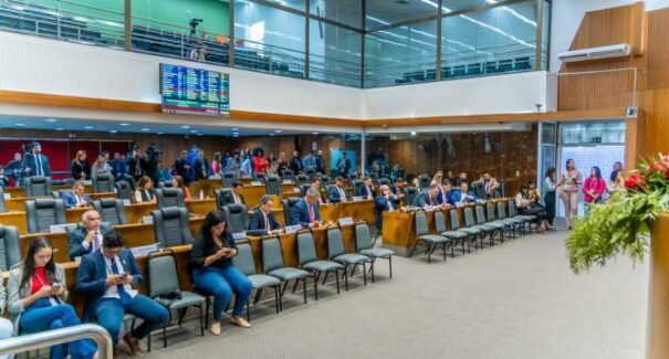 Alema aprova PEC que altera critérios para escolha de membros do TCE-MA