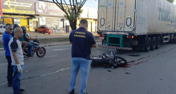 Motociclista morre em grave acidente na Avenida Guajajaras