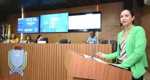 Secretária de Educação de São Luís é convocada a explicar atraso das aulas
