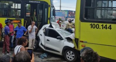 Acidente entre dois ônibus e um carro de passeio em avenida de São Luís