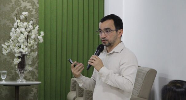 Palestra ”Epidemias no Maranhão: Da Dengue ao influenza” no hospital do Servidor Estadual (HSE/HSLZ)