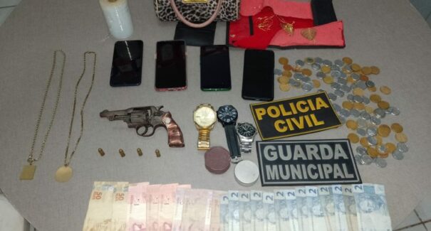 Dois homens são presos pelos crimes de furto, receptação e tráfico de drogas