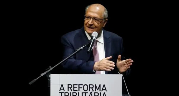 Alckmin se diz entusiasta da reforma tributária e aponta benefícios