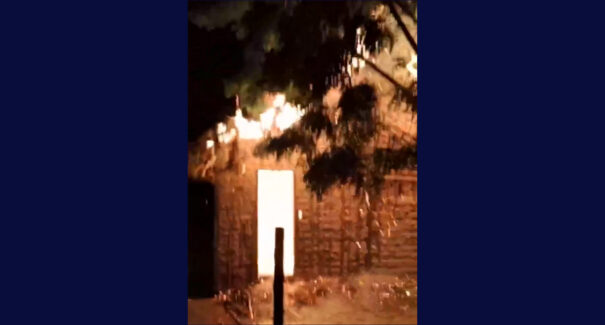 Polícia procura suspeito de agredir a esposa e incendiar casa em Aldeias Altas; veja vídeo