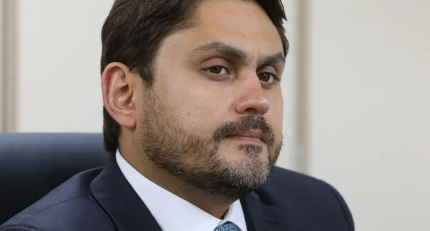 Polícia Federal convoca Juscelino Filho a depor sobre suspeita de desvio de emenda