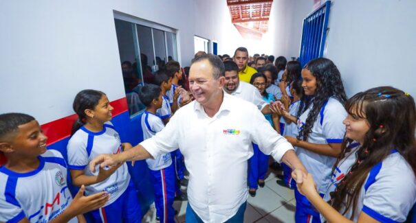 Brandão anuncia convocação de mais de mil professores seletivados para a rede estadual de ensino