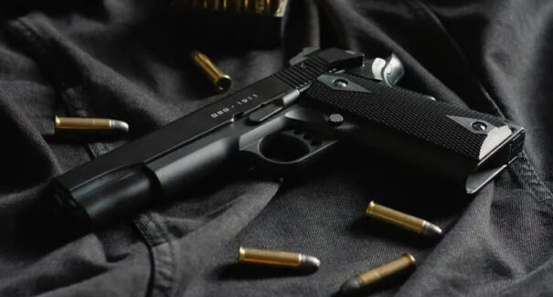 Exército reduz número de armas que PMs podem ter em casa