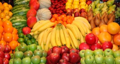 Batata, banana, laranja e melancia estão mais baratas no país, aponta Conab