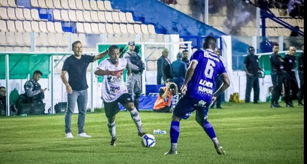 Série D: em jogo morno no Nhozinho Santos, Moto Club e Águia ficam no 1 a 1