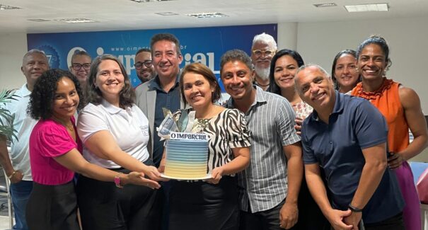 Alumar visita sede do Jornal O Imparcial para celebrar os 98 anos