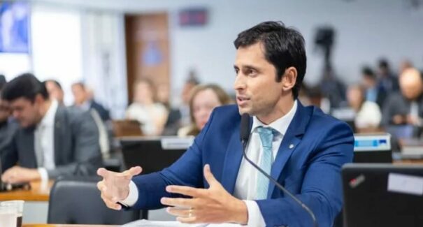 Duarte Jr. comemora assinaturas suficientes para instalação da CPI dos Planos de Saúde