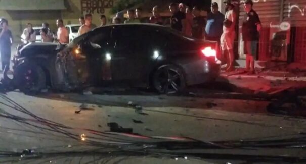 Motorista colide em poste e derruba energia na Cidade Operária, em São Luís