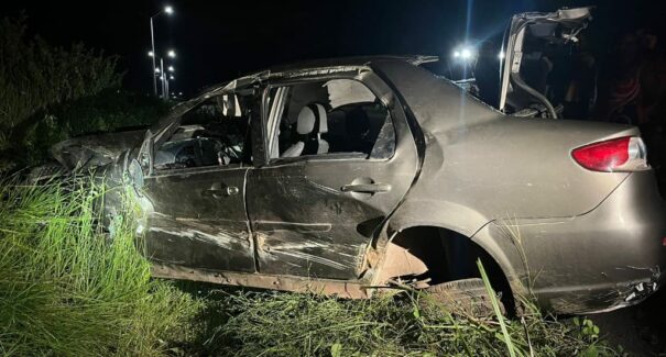 Capotamento deixa dois mortos na BR-135 em Santa Rita