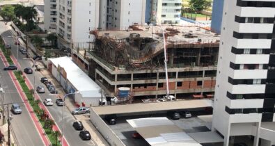 Laje de prédio em construção desaba na Península, em São Luís; trabalhadores ficam feridos