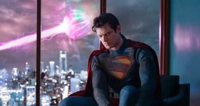 Superman: primeira imagem oficial do herói em novo filme é divulgada