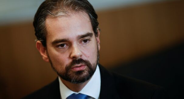Delegado maranhense é indicado para ser o próximo Secretário-Geral da Interpol