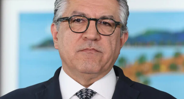 Ministro das Relações declara que Governo não apoia mudança na legislação do aborto