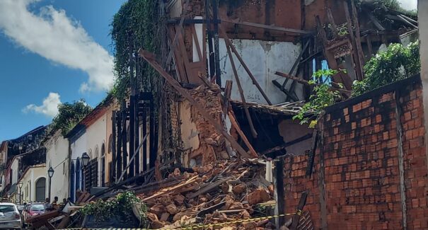 “Vamos intensificar o processo de desapropriação”, diz Braide após desabamento no Centro Histórico