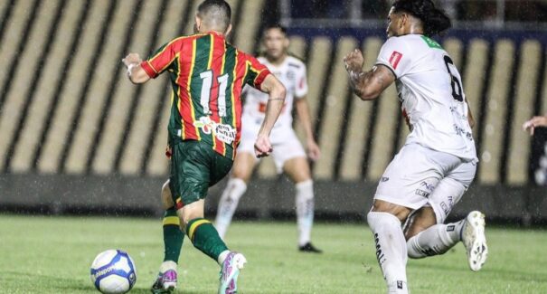 Sampaio Corrêa vence o Athletic por 3 a 1 e respira na Série C do Brasileirão