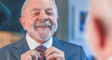 Lula sanciona ‘taxa das blusinhas’ após dizer que medida é irracional