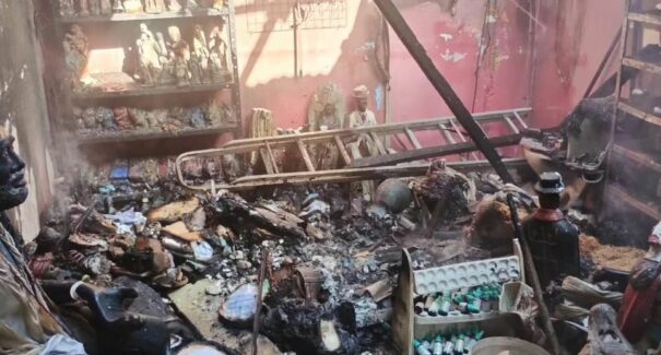 Vídeo: sete lojas são destruídas em incêndio na Cidade Operária, em São Luís