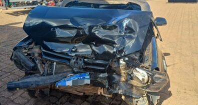 Motorista embriagado provoca colisão com caminhão e foge em Açailândia