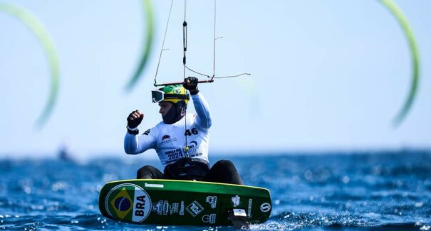 Atleta maranhense Bruno Lobo representará o Brasil na disputa olímpica da Fórmula Kite em agosto