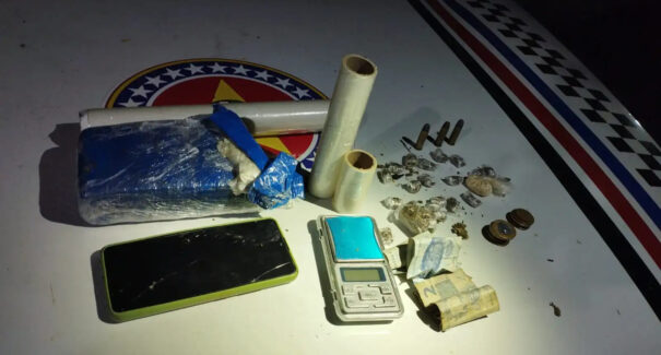 Polícia Militar e criminosos trocam tiros na Cidade Olímpica; drogas são apreendidas