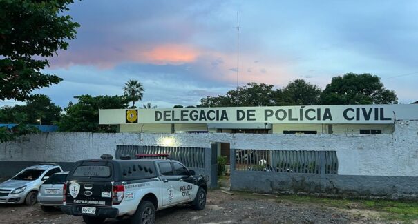Homem é preso por racismo, difamação, ameaça, desacato e posse de arma de fogo no MA