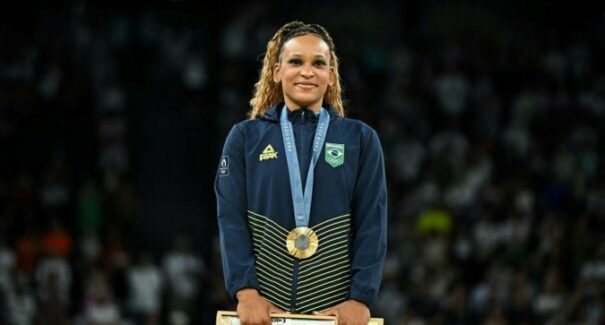 Confira os valores que Rebeca vai receber pelas quatro medalhas