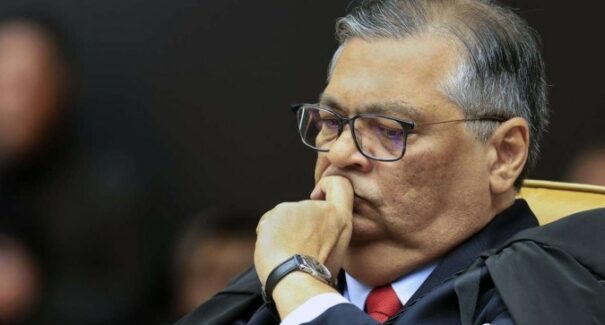 Dino determina novas medidas para garantir transparência de emendas