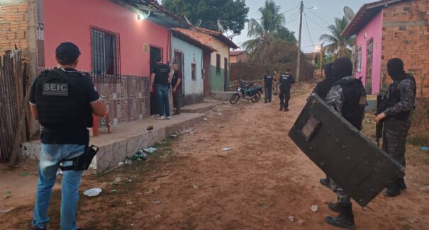 Operação policial desarticula grupo criminoso responsável por homicídios e tortura