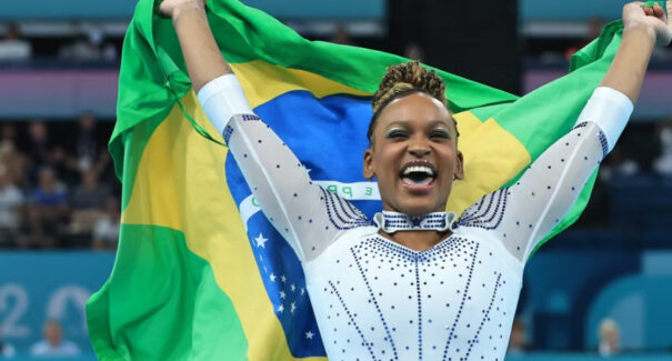 Rebeca Andrade é prata na final do salto nas Olimpíadas de Paris