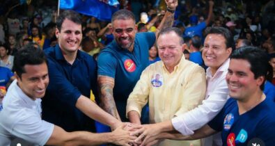 Evento de apoio à reeleição de Paulo Victor reúne cerca de dez mil pessoas