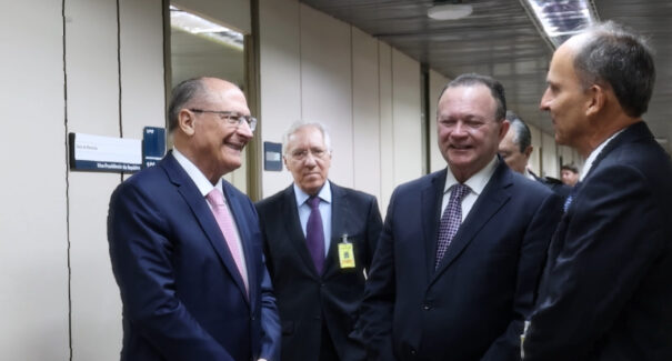 Brandão destaca importância da criação oficial da Zona de Processamento de Exportação em Bacabeira