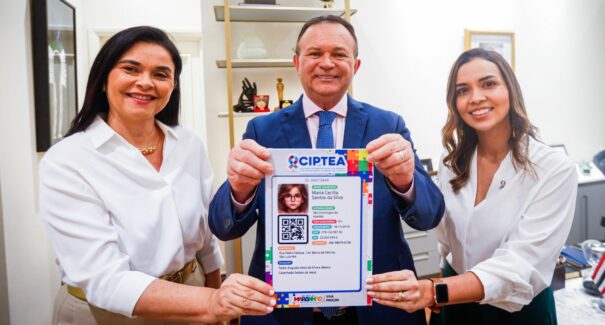 Brandão lança Cartão de Identificação da Pessoa com Espectro Autista
