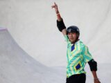 Augusto Akio conquista o bronze no skate park nas Olimpíadas