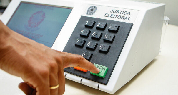 Prazo para eleitores que não votaram justificarem ausência termina 7 de janeiro
