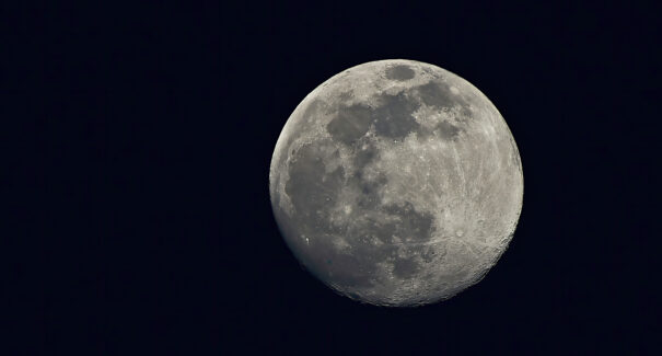 “Lua Rosa” marca a primeira lua cheia do outono no Hemisfério Sul