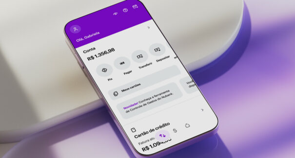Nubank encerra acesso à conta pelo navegador para clientes pessoa física