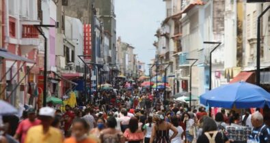 Comércio da Grande Ilha de São Luís  funcionará no feriado desta sexta-feira (15)