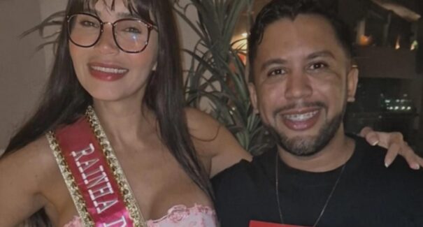 Paulinha Aguiar é coroada como Rainha dos Biquínis em Fortaleza
