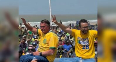 Multidão recebe Jair Bolsonaro em São Luís