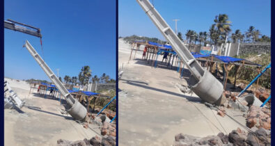 Maré derruba poste na Praia do Meio, em São Luís