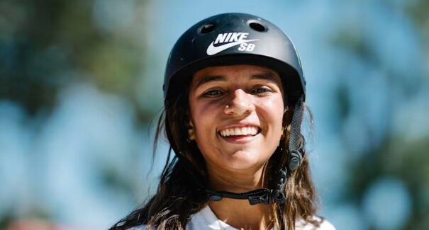 Rayssa Leal e Pâmela Rosa se classificam à semifinal do Mundial de skate street