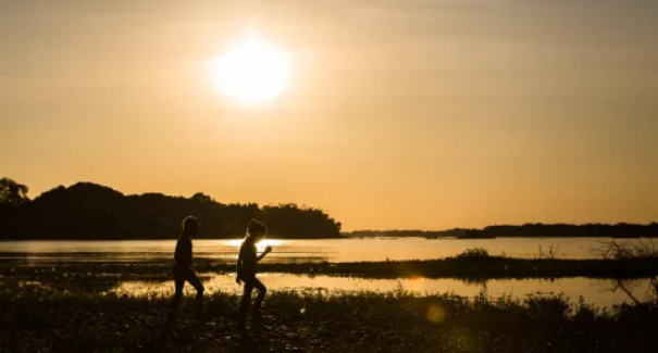 Crianças e adolescentes sentem mais impacto com mudanças climáticas